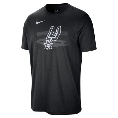 Nike NBA San Antonio Spurs Courtside Tee - Μαύρος - Κοντομάνικο μπλουζάκι Nike NBA San Antonio Spurs Courtside Tee - Μαύρος - Κοντομάνικο μπλουζάκι